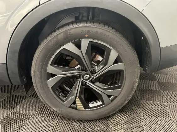 RENAULT ARKANA - voiture d'occasion - Photo 24