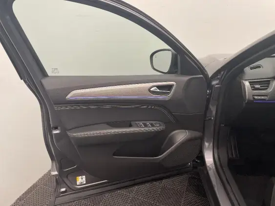 RENAULT ARKANA - voiture d'occasion - Photo 19