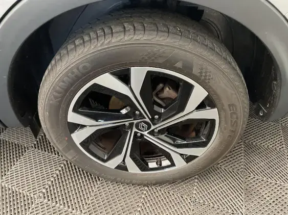 RENAULT ARKANA - voiture d'occasion - Photo 24