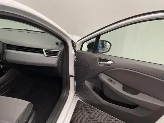 RENAULT CLIO V - voiture d'occasion - Photo 20