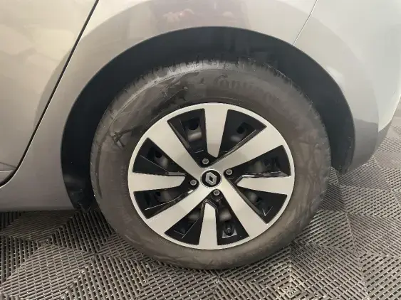 RENAULT CLIO V - voiture d'occasion - Photo 24