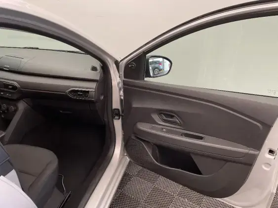 DACIA SANDERO III - voiture d'occasion - Photo 20