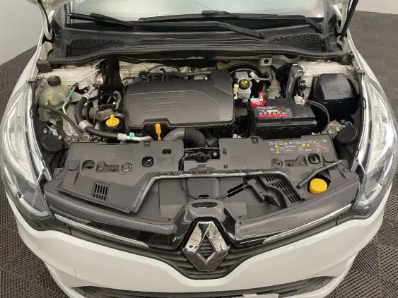 RENAULT CLIO IV - voiture d'occasion - Photo 21