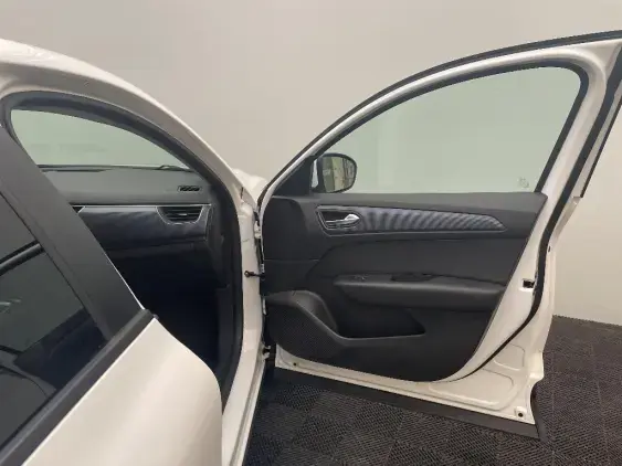 RENAULT ARKANA - voiture d'occasion - Photo 20