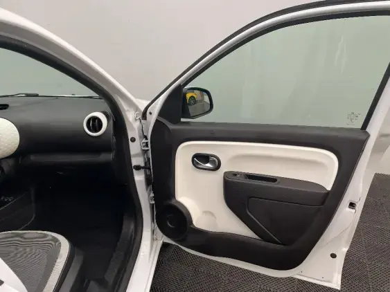 RENAULT TWINGO ELECTRIQUE III - voiture d'occasion - Photo 20