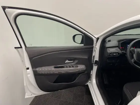 DACIA SANDERO III - voiture d'occasion - Photo 19