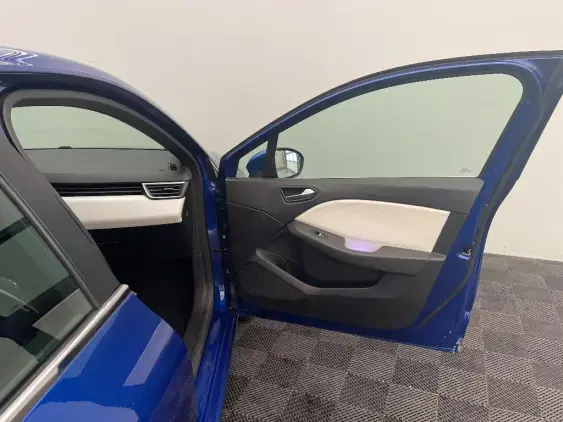 RENAULT CLIO V - voiture d'occasion - Photo 20