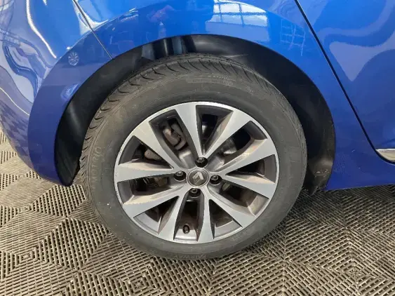 RENAULT CLIO V - voiture d'occasion - Photo 25