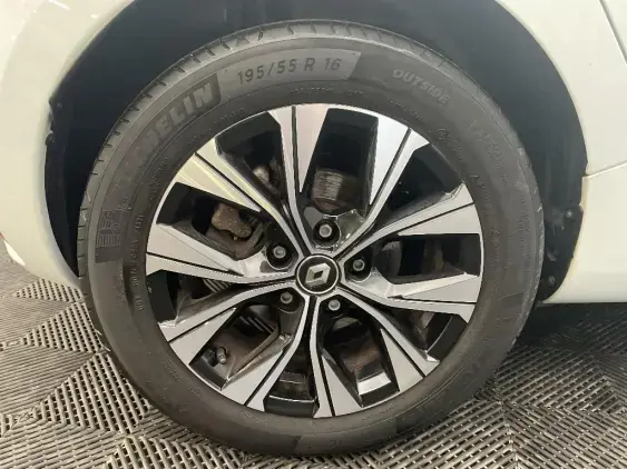 RENAULT ZOE - voiture d'occasion - Photo 25