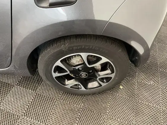 RENAULT TWINGO III - voiture d'occasion - Photo 24