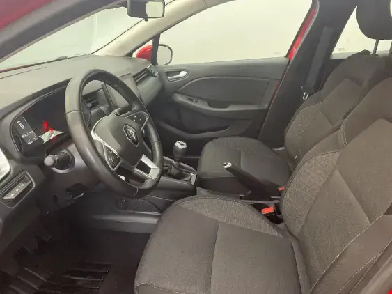 RENAULT CLIO V - voiture d'occasion - Photo 18