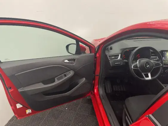 RENAULT CLIO V - voiture d'occasion - Photo 19