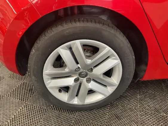 RENAULT CLIO V - voiture d'occasion - Photo 25