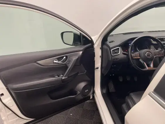 NISSAN QASHQAI II - voiture d'occasion - Photo 19