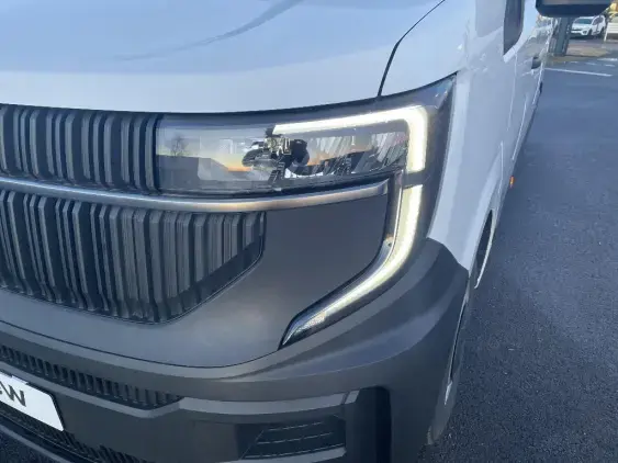 RENAULT MASTER IV - voiture d'occasion - Photo 22