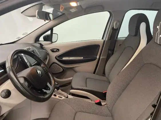 RENAULT ZOE - voiture d'occasion - Photo 18