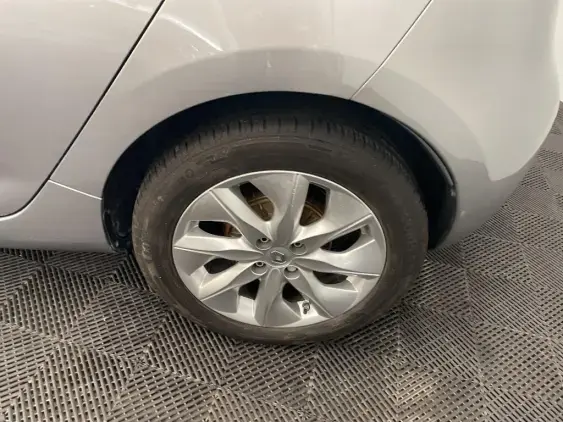 RENAULT ZOE - voiture d'occasion - Photo 24