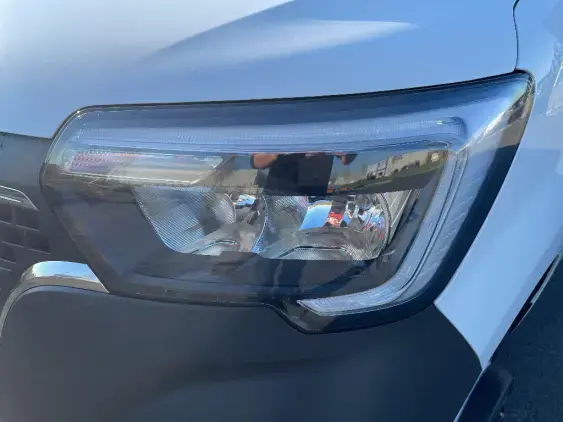 RENAULT MASTER III - voiture d'occasion - Photo 22