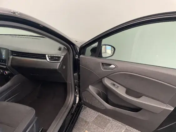 RENAULT CLIO V - voiture d'occasion - Photo 20