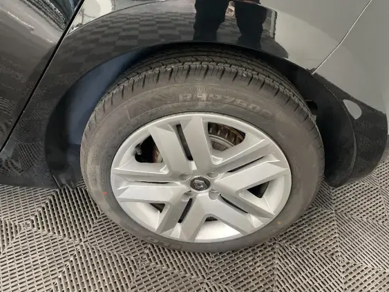 RENAULT CLIO V - voiture d'occasion - Photo 24