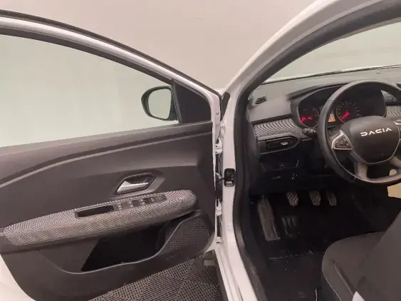 DACIA SANDERO III - voiture d'occasion - Photo 19