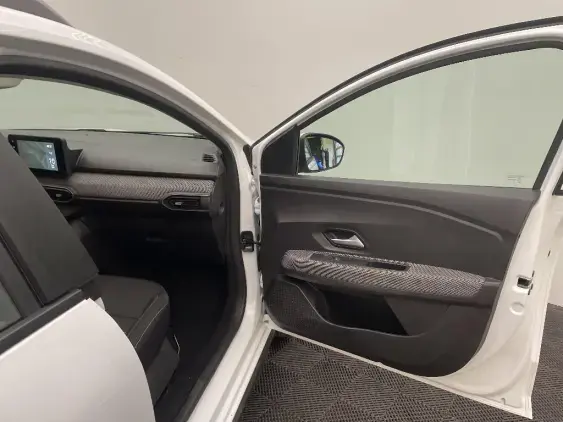 DACIA SANDERO III - voiture d'occasion - Photo 20