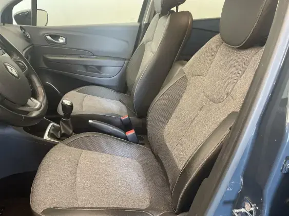 RENAULT CAPTUR - voiture d'occasion - Photo 18