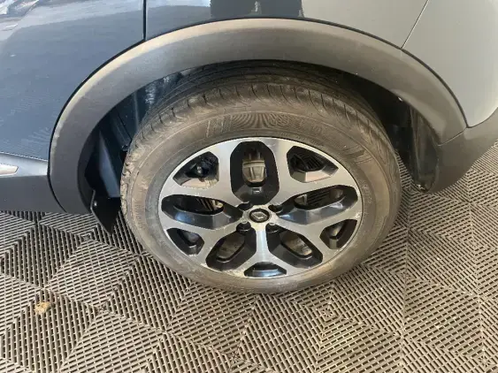 RENAULT CAPTUR - voiture d'occasion - Photo 24