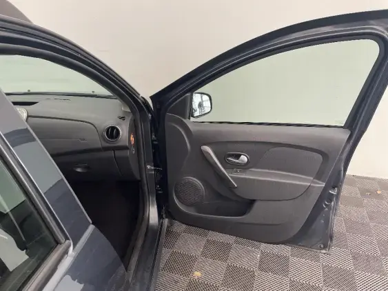 DACIA SANDERO II - voiture d'occasion - Photo 20