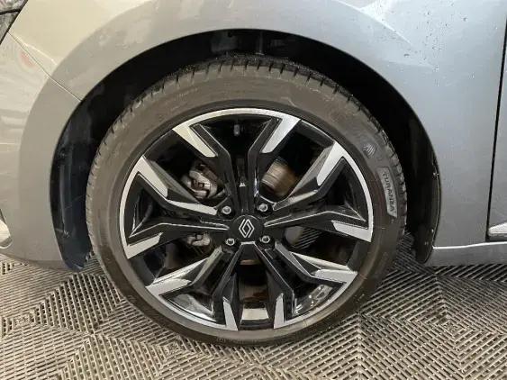 RENAULT CLIO V - voiture d'occasion - Photo 23