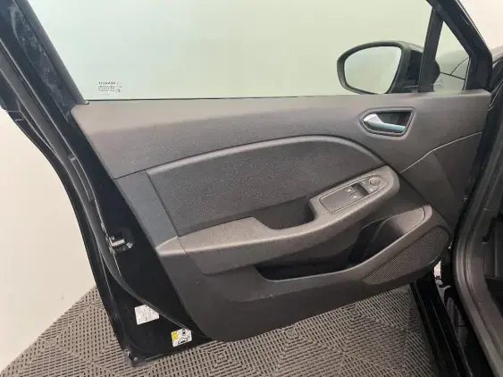 RENAULT CLIO V - voiture d'occasion - Photo 19