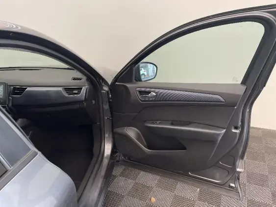 RENAULT ARKANA - voiture d'occasion - Photo 20