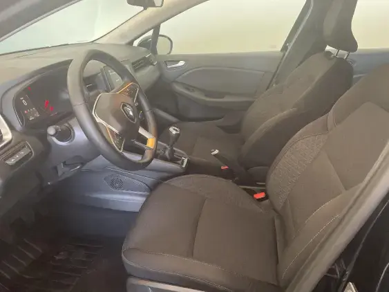 RENAULT CLIO V - voiture d'occasion - Photo 18