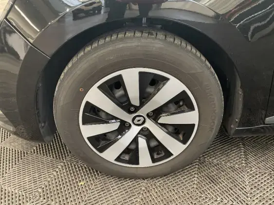 RENAULT CLIO V - voiture d'occasion - Photo 23