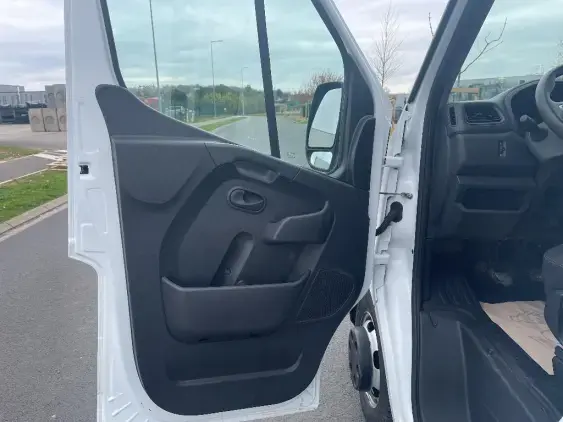 RENAULT MASTER III - voiture d'occasion - Photo 19