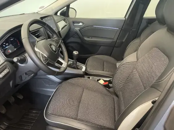 RENAULT CAPTUR II - voiture d'occasion - Photo 18