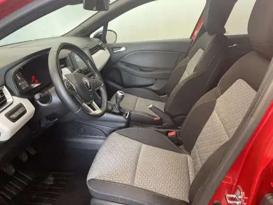 RENAULT CLIO V - voiture d'occasion - Photo 18