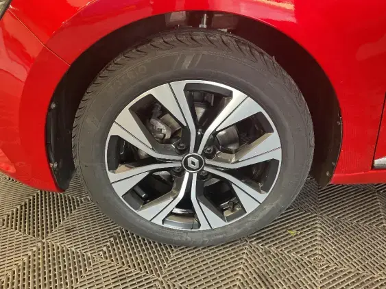 RENAULT CLIO V - voiture d'occasion - Photo 23