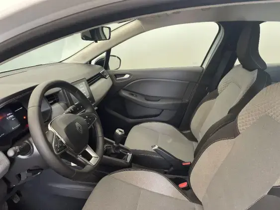 RENAULT CLIO V - voiture d'occasion - Photo 18