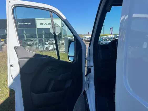 RENAULT MASTER FG III - voiture d'occasion - Photo 19