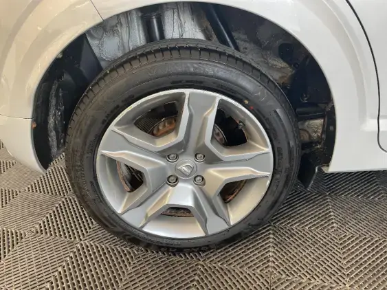 DACIA SANDERO III - voiture d'occasion - Photo 25