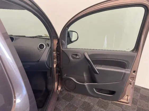 RENAULT KANGOO EXPRESS II - voiture d'occasion - Photo 20