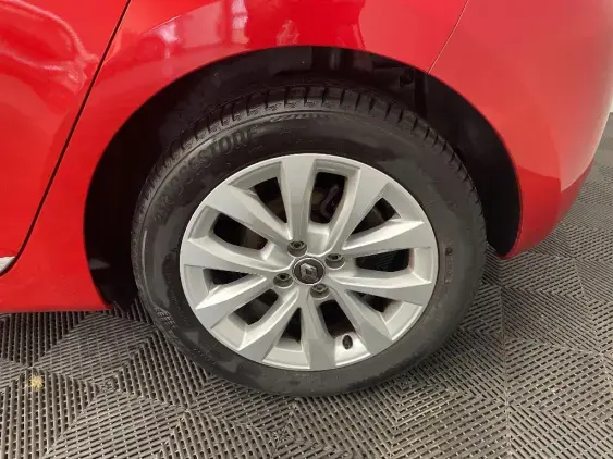 RENAULT CLIO V - voiture d'occasion - Photo 24