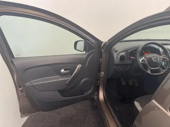 DACIA SANDERO II - voiture d'occasion - Photo 19