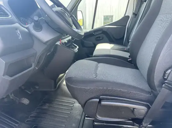 RENAULT MASTER FG III - voiture d'occasion - Photo 18