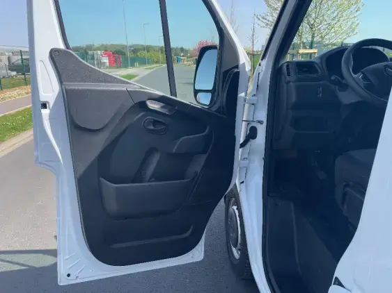 RENAULT MASTER FG III - voiture d'occasion - Photo 19