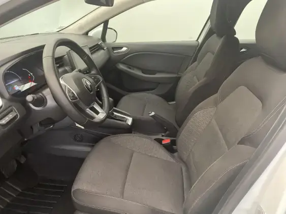 RENAULT CLIO V - voiture d'occasion - Photo 18