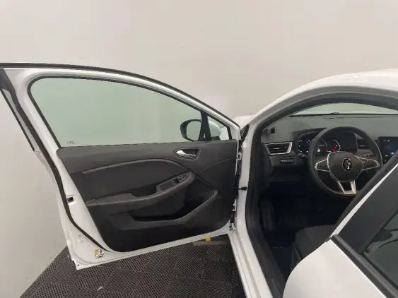 RENAULT CLIO V - voiture d'occasion - Photo 19