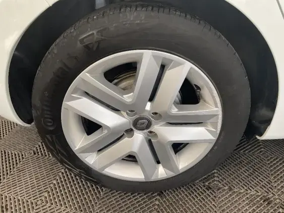 RENAULT CLIO V - voiture d'occasion - Photo 25