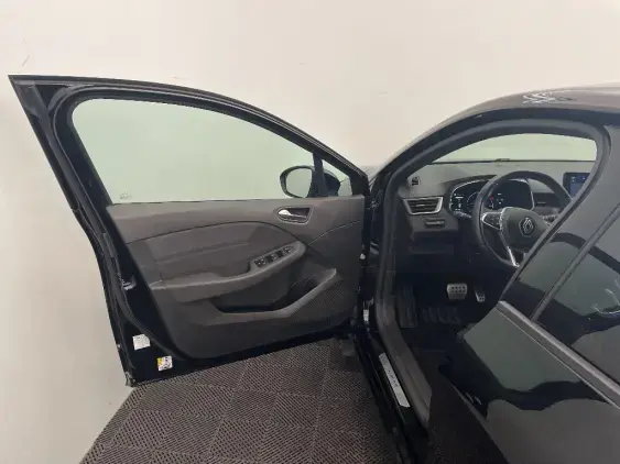 RENAULT CLIO V - voiture d'occasion - Photo 19